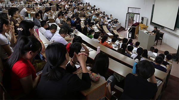 �й������̻�����ѧԺ���п�ѧ����